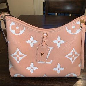 COPY - Louis Vuitton’s Shoulder Bag